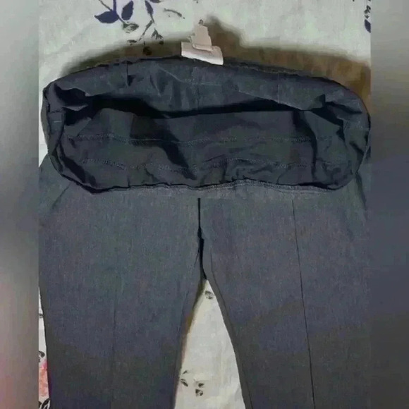 Chico's Fabulously‎ Slimming Perfect Stretch Pants in Gray Women's Size 0.5 - Picture 4 of 6